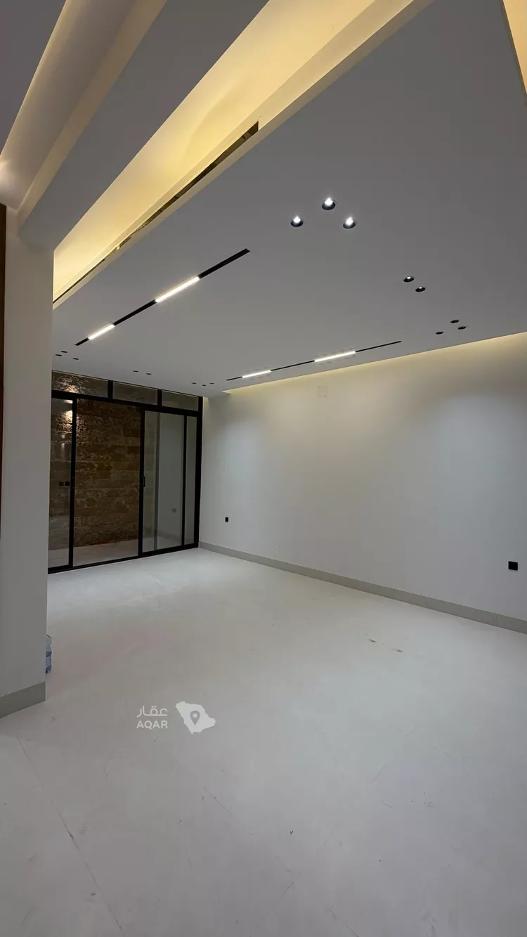 Villa for Sale in Riyadh Al Mahdiyah 6