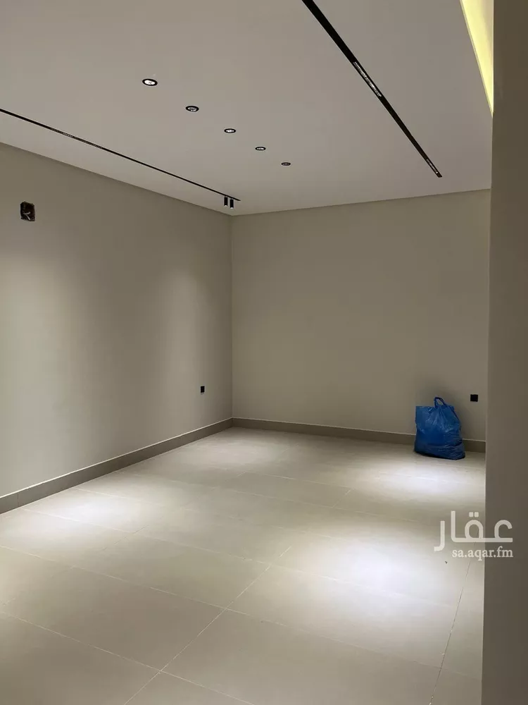 فيلا للبيع في شارع ابي الحسن, حي المهدية, مدينة الرياض, منطقة الرياض صورة 4