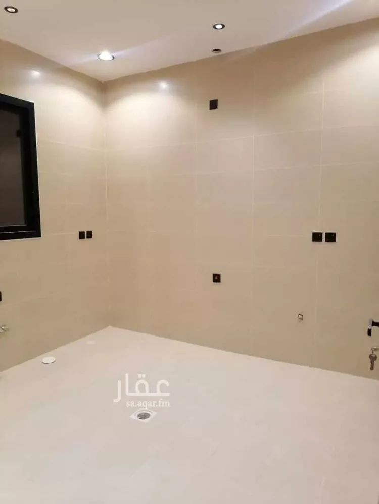 دور للبيع في حي الندوة, مدينة الرياض, منطقة الرياض 8