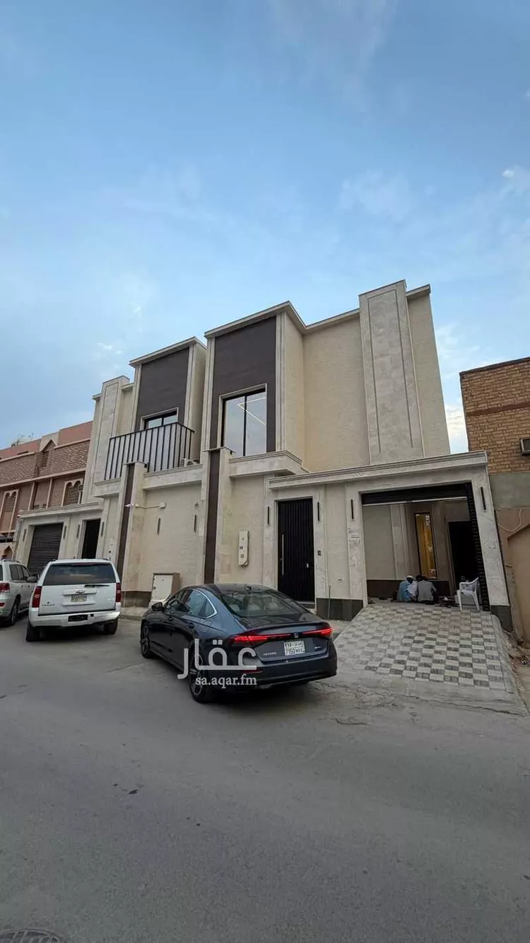 فيلا للبيع في شارع مودود أرسلان, حي العريجاء الغربي, مدينة الرياض, منطقة الرياض