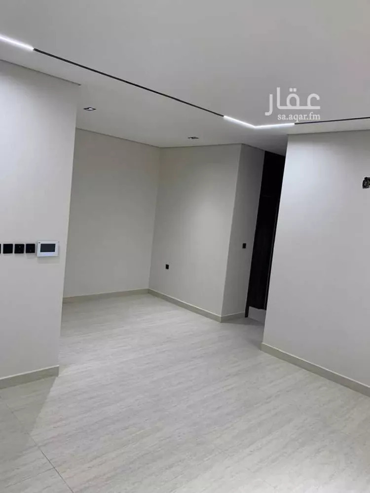 دور للبيع في شارع بكر بن محمد, حي الدريهمية, مدينة الرياض, منطقة الرياض 8
