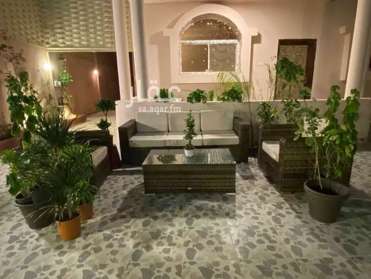 فيلا للإيجار في شارع احمد بن ادريس القرافي ، حي مسرة 2 ، الطائف ، الطائف صورة 2