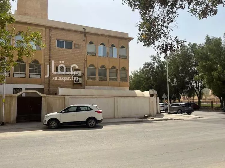 Building for Sale in Riyadh Az Zahra