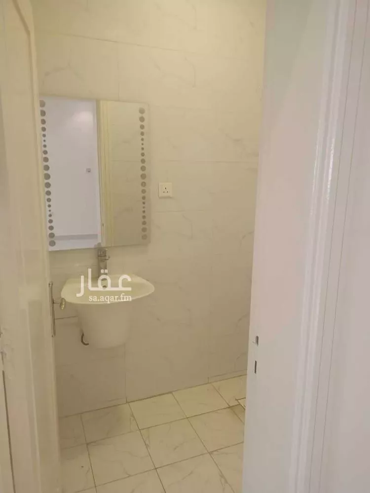 شقة للإيجار في شارع محمد العقباني, حي السليمانية, مدينة الرياض, منطقة الرياض صورة 2