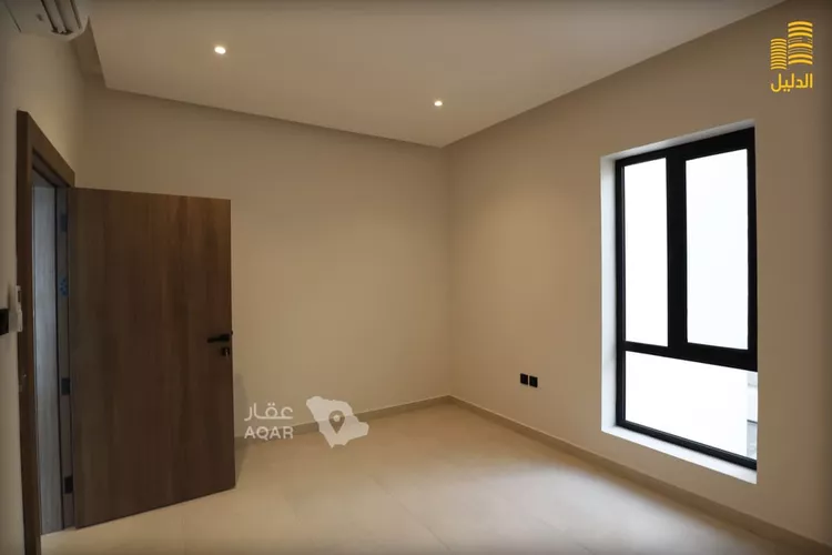 فيلا للبيع في شارع خلف النحوي, حي ضاحية الملك فهد, مدينة الدمام, المنطقة الشرقية 11