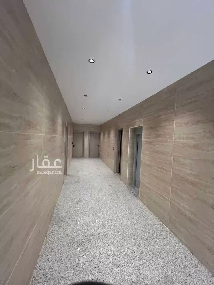 عمارة للبيع في شارع عبدالله الطائي, حي الراكة الشمالية, مدينة الدمام, المنطقة الشرقية صورة 3