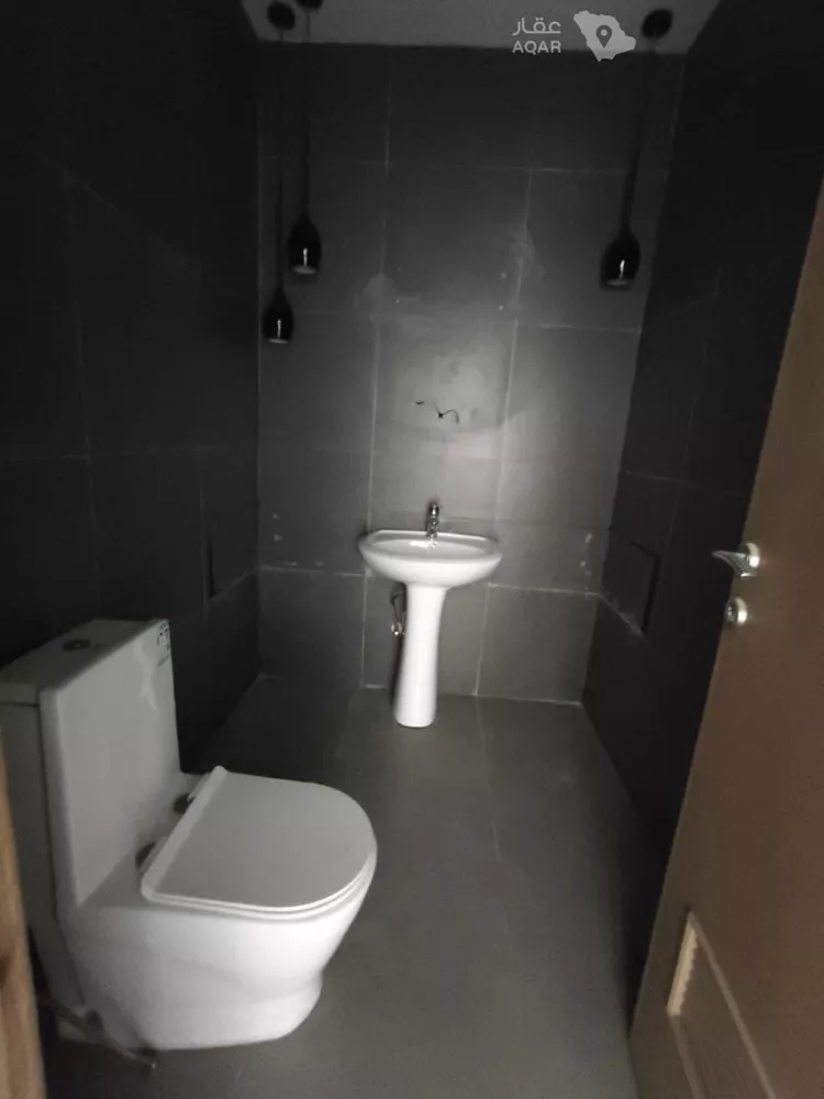 Shop for Rent in Al Khobar Al Yarmouk 6