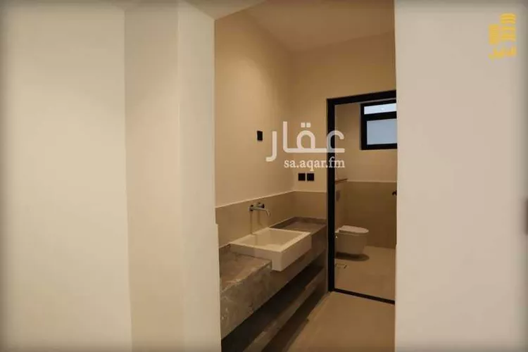 فيلا للبيع في شارع خلف النحوي, حي ضاحية الملك فهد, مدينة الدمام, المنطقة الشرقية صورة 2
