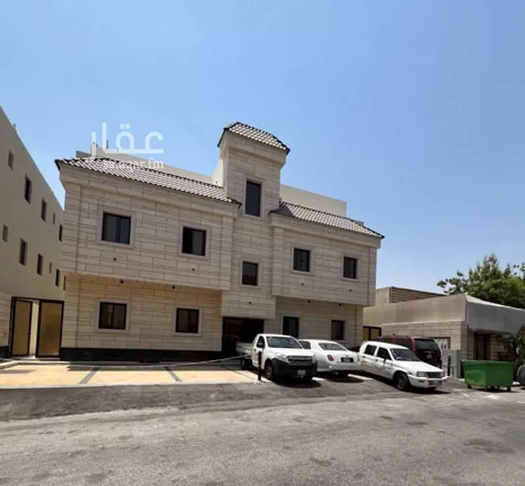 عمارة للبيع في شارع عبدالله الطائي, حي الراكة الشمالية, مدينة الدمام, المنطقة الشرقية صورة 2