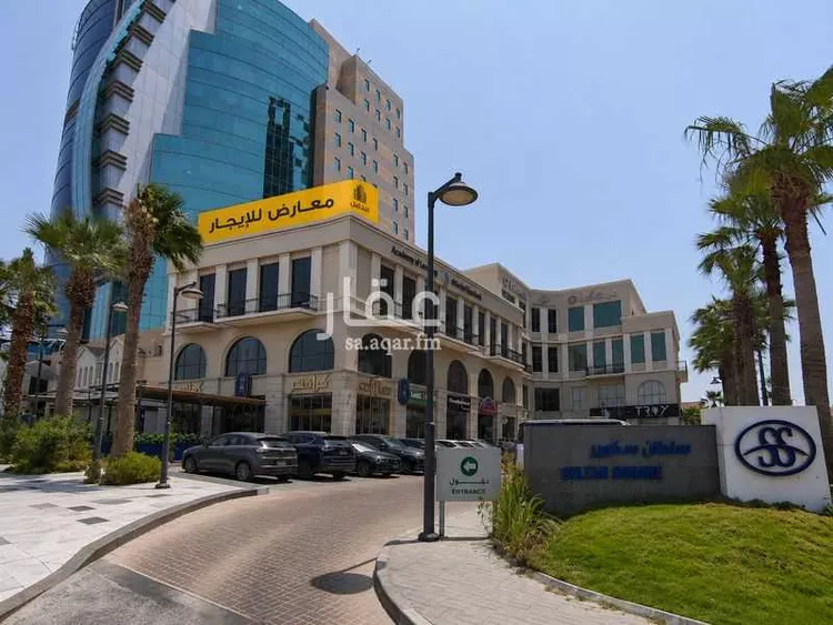 محل للإيجار في شارع الامير تركي, حي الكورنيش, مدينة الخبر, المنطقة الشرقية