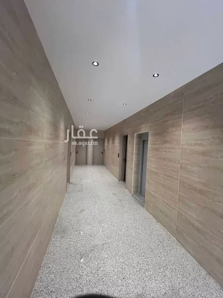 Building for Sale in Al Khobar Sports City صورة 2