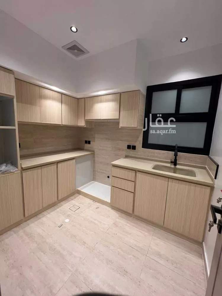 عمارة للبيع في شارع عبدالله الطائي, حي الراكة الشمالية, مدينة الدمام, المنطقة الشرقية 6