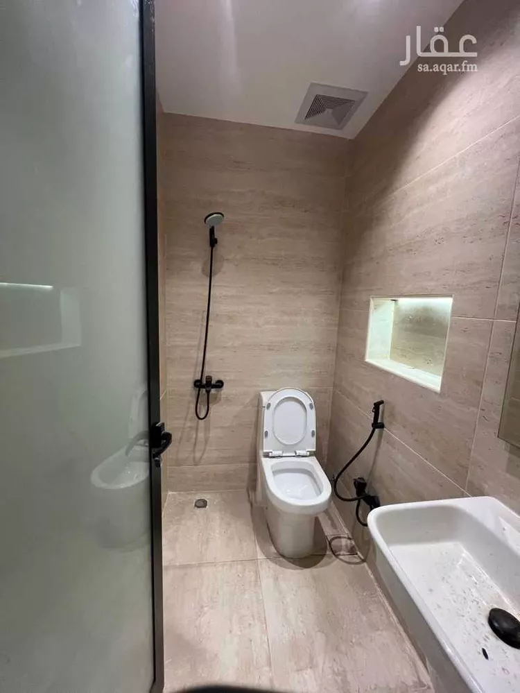 Building for Sale in Al Khobar Sports City صورة 4