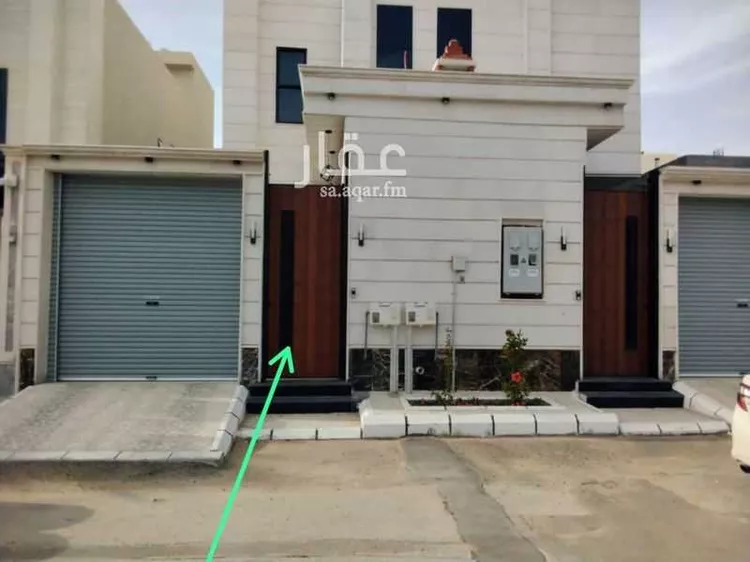 Floor for Sale in Buraydah Az Zarqa