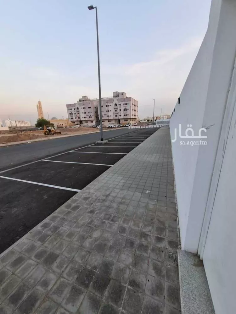 محل للإيجار في شارع ابن الجراح, حي الظاهرة, مدينة المدينة المنورة, منطقة المدينة المنورة صورة 3