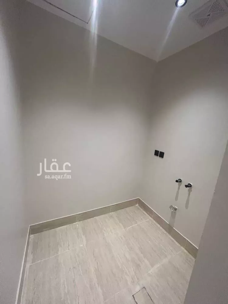 شقة للبيع في شارع الفرسان, حي الشعلة, مدينة الدمام, المنطقة الشرقية 11