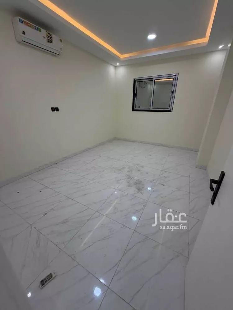 شقة للإيجار في شارع حائل, حي الثقبة, مدينة الخبر, المنطقة الشرقية