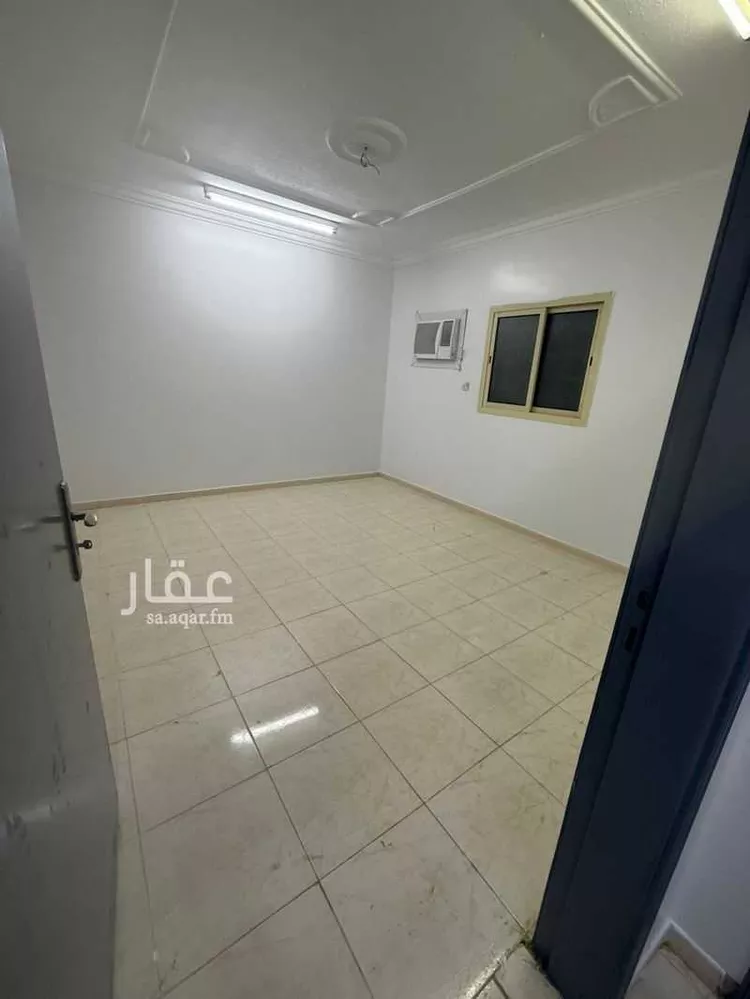 شقة للإيجار في شارع فضيلة السيد محمد حسين افندي, حي الرمال, مدينة الرياض, منطقة الرياض صورة 4