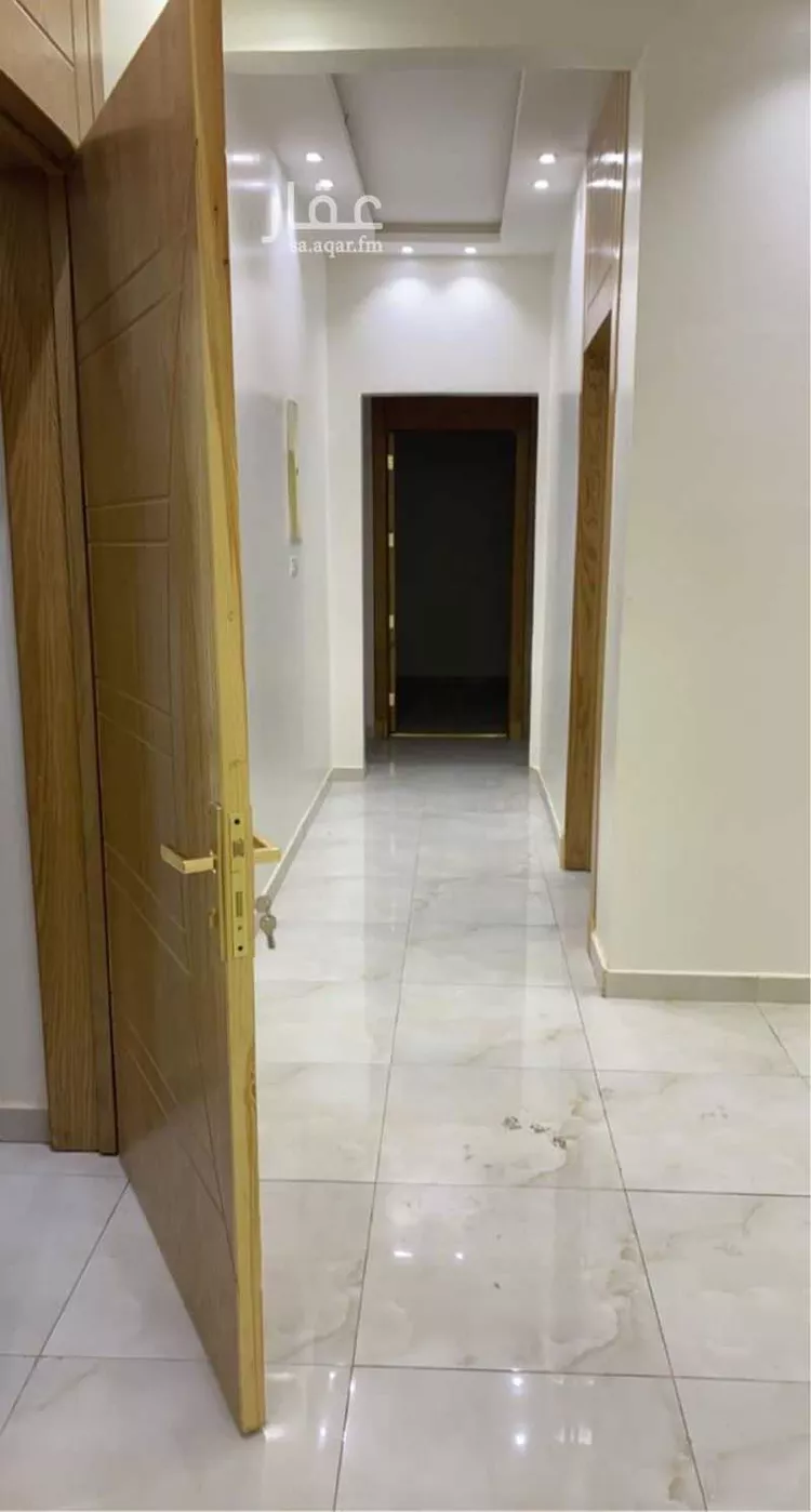 شقة للإيجار في شارع حسن سعيد المخرج, حي المعيزيلة, مدينة الرياض, منطقة الرياض