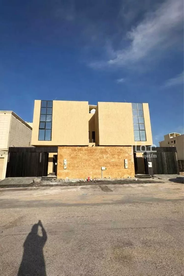 فيلا للبيع في شارع ابن ابي الحكيم, حي الحمراء الثاني, مدينة الاحساء, المنطقة الشرقية
