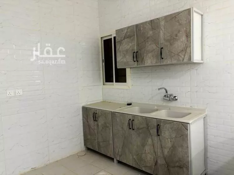 استراحة للبيع في شارع أسد بن مالك, حي 33ج, مدينة البصر, منطقة القصيم