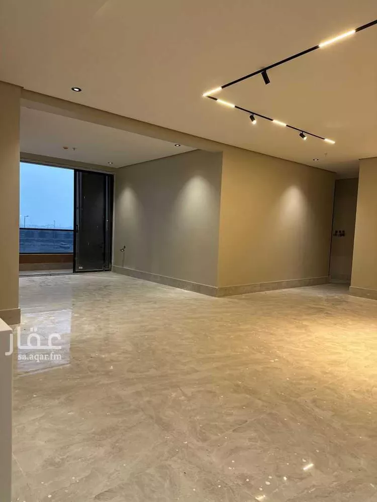 Apartment for Sale in Dammam Ash Shulah 7