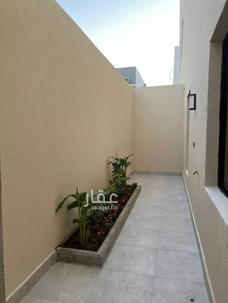 فيلا للبيع في شارع أبي الفرج المبارك, حي النهضة, مدينة الرياض, منطقة الرياض صورة 3