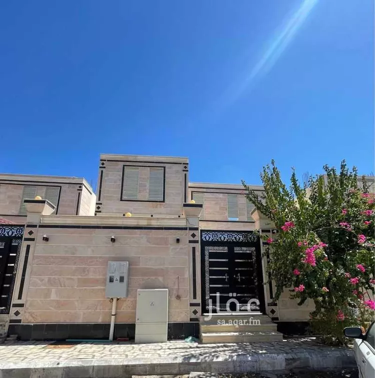 دور للبيع في شارع عمرو ابن ابي حسن الانصاري, حي طيبة, مدينة المدينه المنوره, منطقة المدينة المنورة