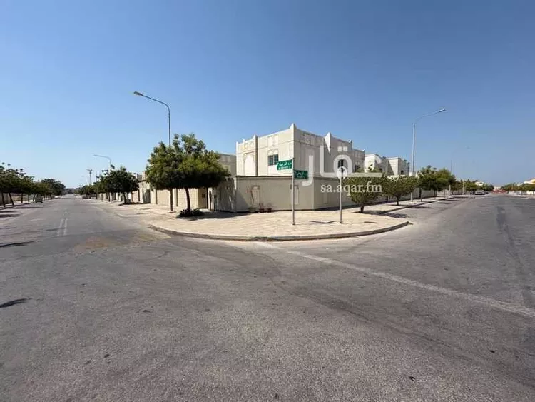 فيلا للبيع في شارع الدرعية 3, حي جلمودة, مدينة مدينه الجبيل الصناعيه, المنطقة الشرقية صورة 4