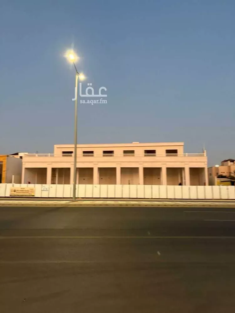محل للإيجار في شارع شارع السلام, حي القويع, مدينة بريدة, منطقة القصيم صورة 2
