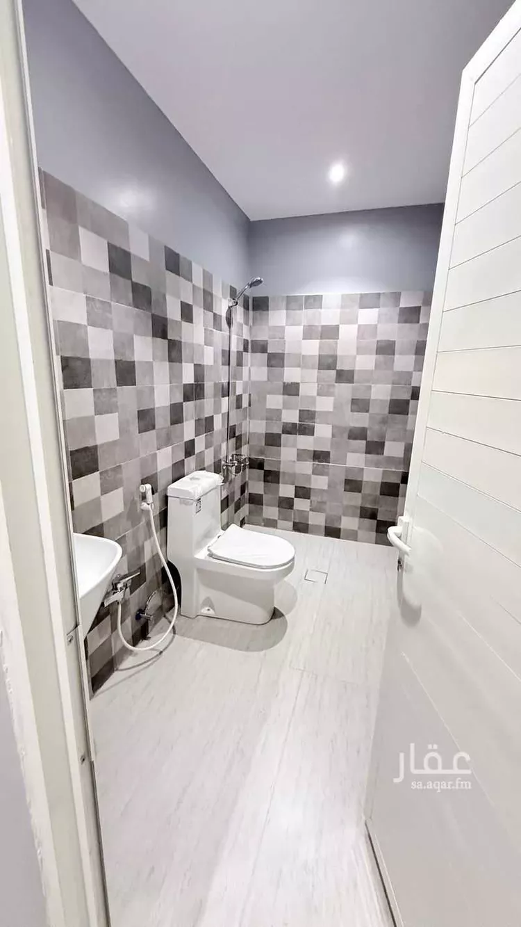 شقة للإيجار في شارع شارع عمرو بن العاص, حي الخالدية, مدينة الخرج, منطقة الرياض صورة 4