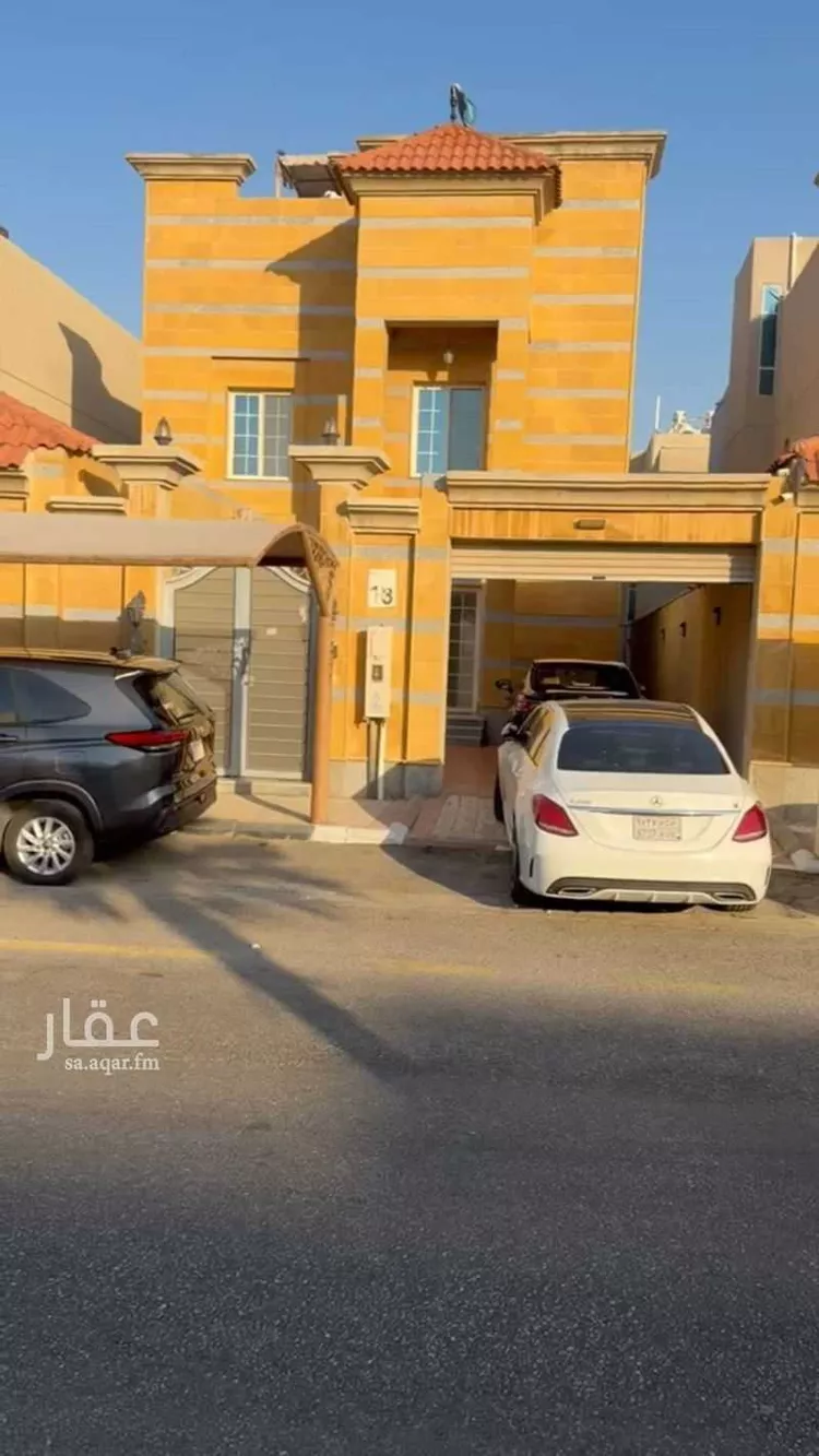 فيلا للبيع في شارع ابن النفيس, حي القصور, مدينة الظهران, المنطقة الشرقية