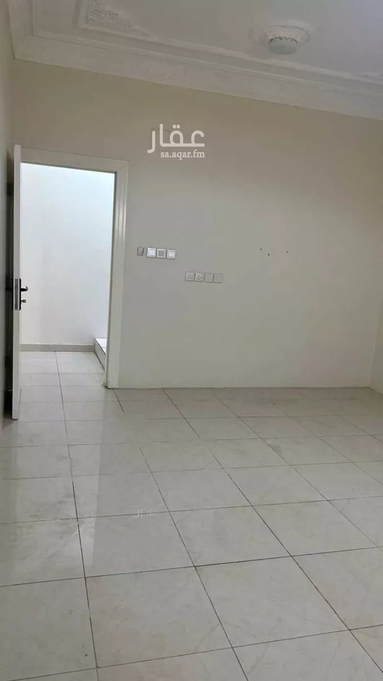 شقة للإيجار في شارع ناصر الدين, حي العريجاء الغربي, مدينة الرياض, منطقة الرياض صورة 2
