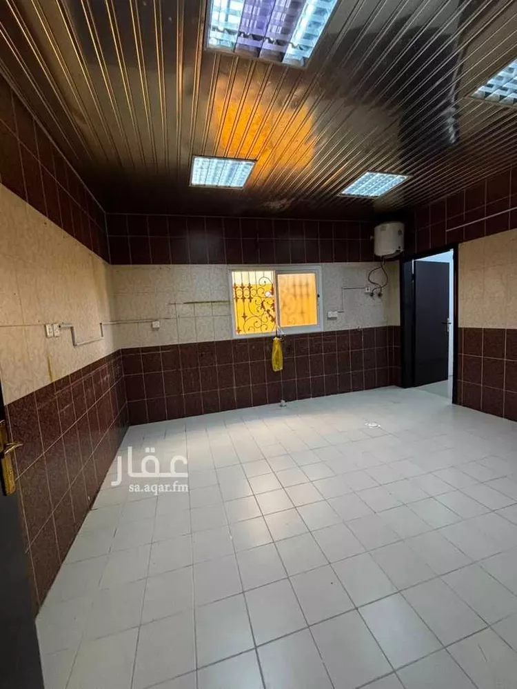 فيلا للبيع في شارع الوقف, حي ظهرة لبن, مدينة الرياض, منطقة الرياض 7