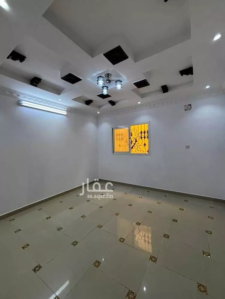 فيلا للبيع في شارع الوقف, حي ظهرة لبن, مدينة الرياض, منطقة الرياض صورة 3