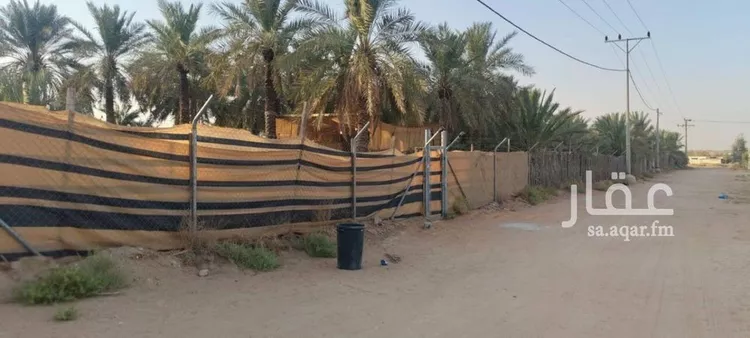 مزرعة للبيع في مدينة عنيزة, منطقة القصيم صورة 2
