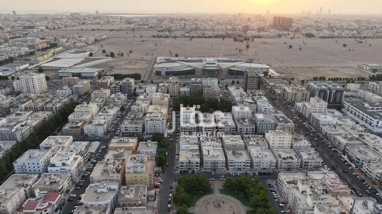 عمارة للبيع في شارع الاجهوري, حي العزيزية, مدينة جدة, منطقة مكة المكرمة صورة 3