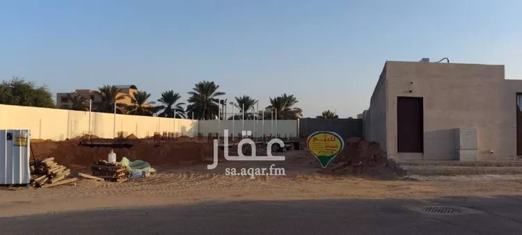 أرض للبيع في شارع الحمر, حي الحمر الجنوبي, مدينة بريدة, منطقة القصيم صورة 4