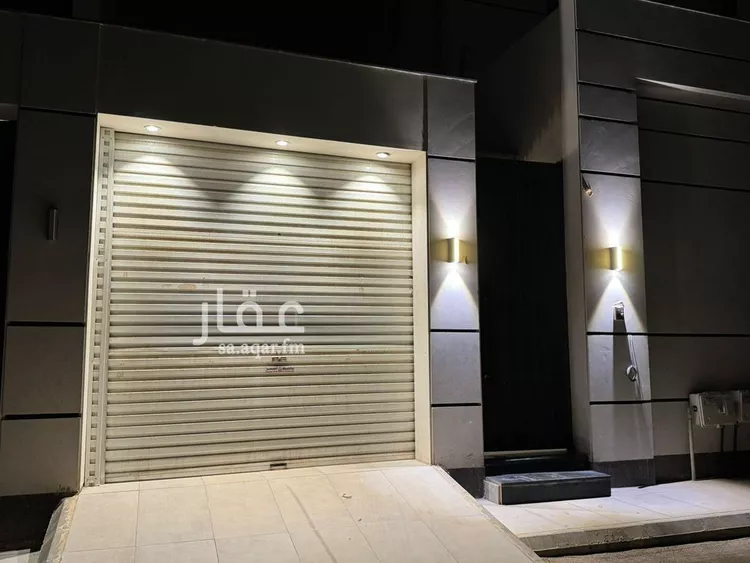 فيلا للبيع في شارع النهار, حي السعادة, مدينة الرياض, منطقة الرياض صورة 3