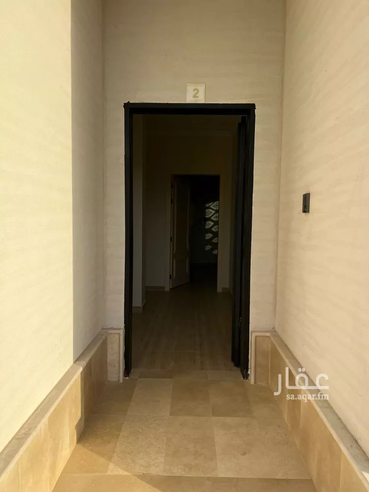 فيلا للبيع في شارع جبل البويب, حي ظهرة لبن, مدينة الرياض, منطقة الرياض صورة 3