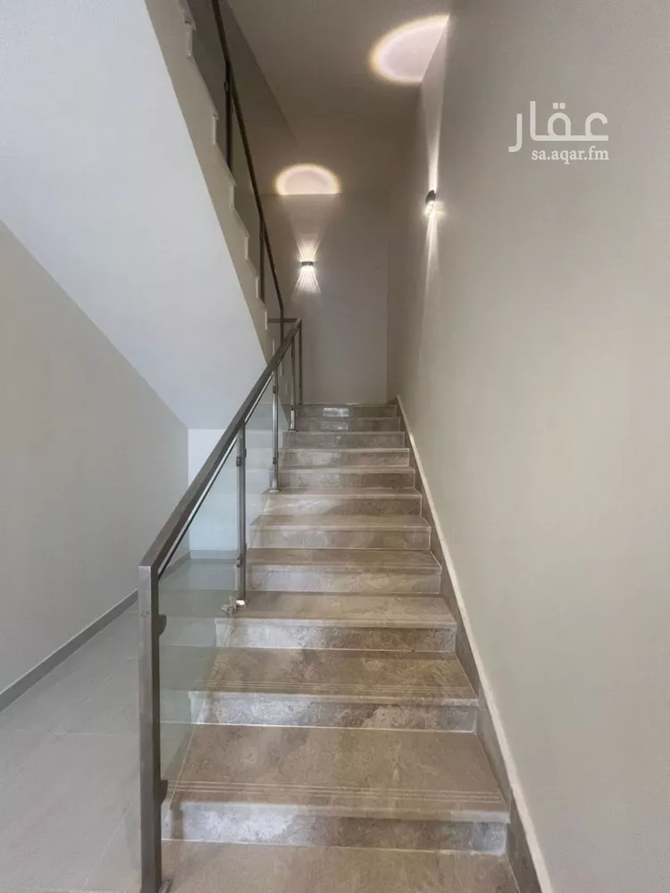 فيلا للإيجار في شارع الركب, حي الجنادرية, مدينة الرياض, منطقة الرياض صورة 3