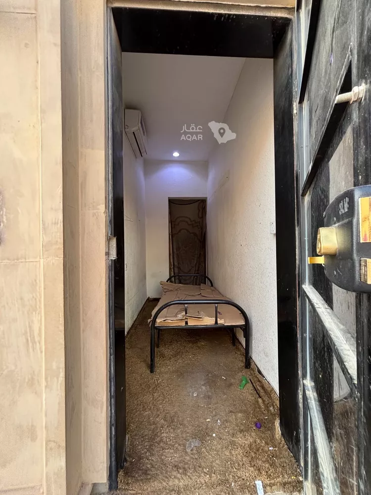 غرفة للإيجار في شارع رقم 373, حي المونسية, مدينة الرياض, منطقة الرياض 2