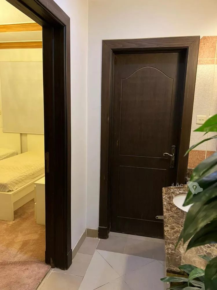 شقة للإيجار في شارع القريتين, حي غرناطة, مدينة الرياض, منطقة الرياض 7