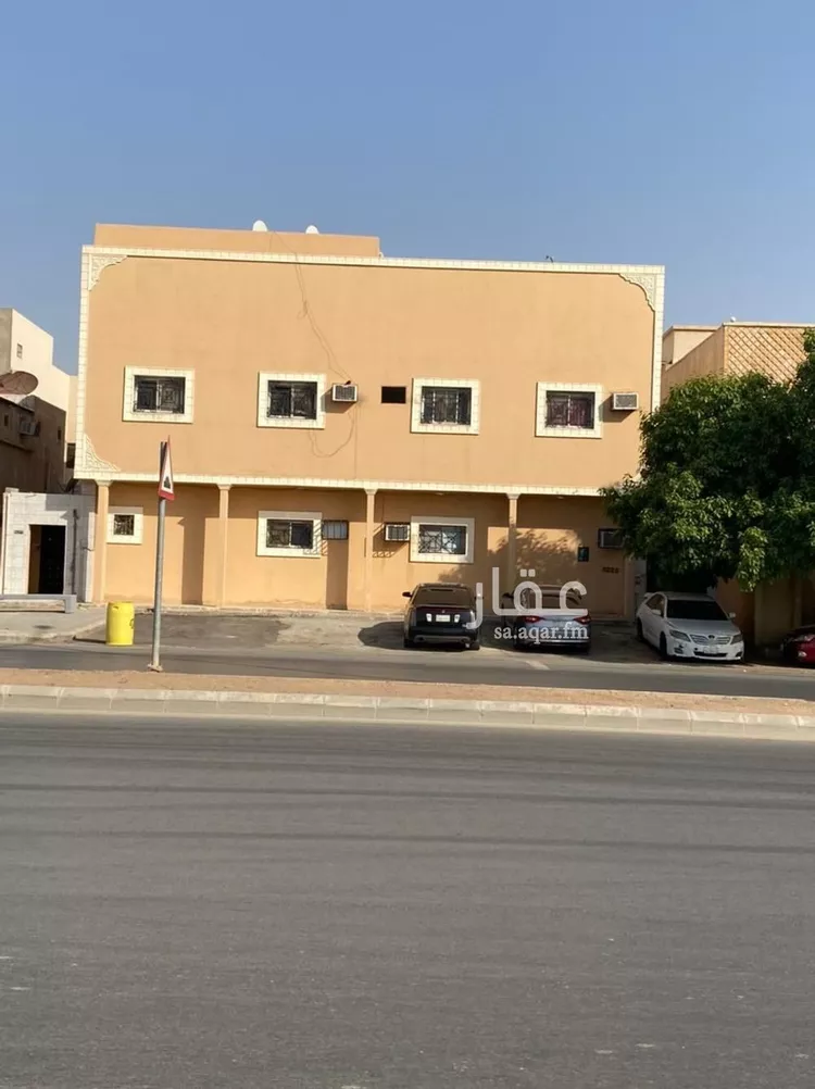 عمارة للبيع في شارع عبدالله بن الزبير, حي العريجاء الغربي, مدينة الرياض, منطقة الرياض