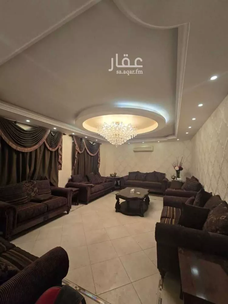 فيلا للبيع في شارع عبدالعزيز كردي, حي العوالي, مدينة مكة المكرمة, منطقة مكة المكرمة صورة 3