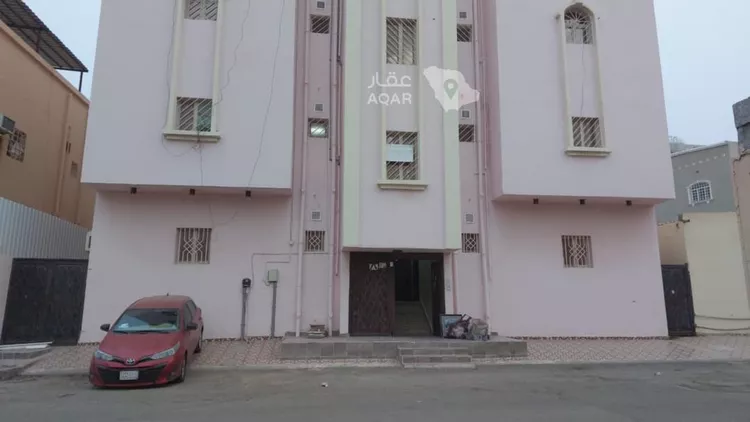 عمارة للبيع في شارع  16 د, حي المطار, مدينة جازان, منطقة جازان