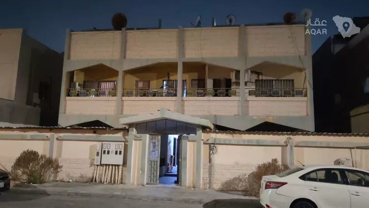 عمارة للبيع في حي الإتصالات ، الدمام ، الدمام