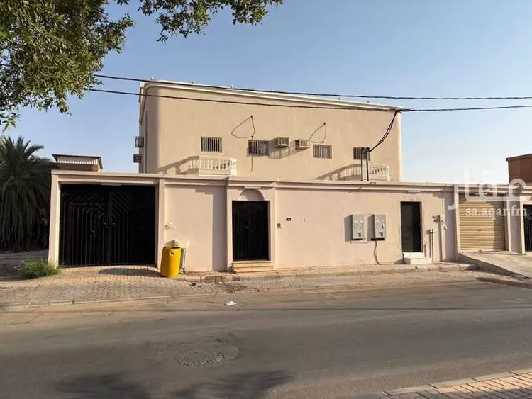 فيلا للبيع في شارع شارع ابن خلدون, حي الخالدية, مدينة الزلفى, منطقة الرياض