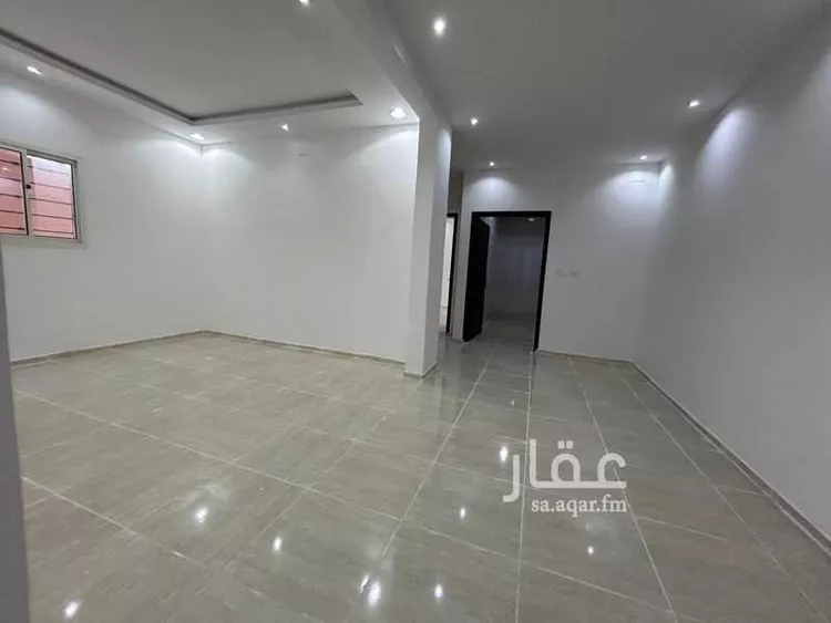 دور للبيع في شارع ابو بكر الصديق رضي الله عنه ، حي النهضة ، عفيف ، عفيف صورة 5