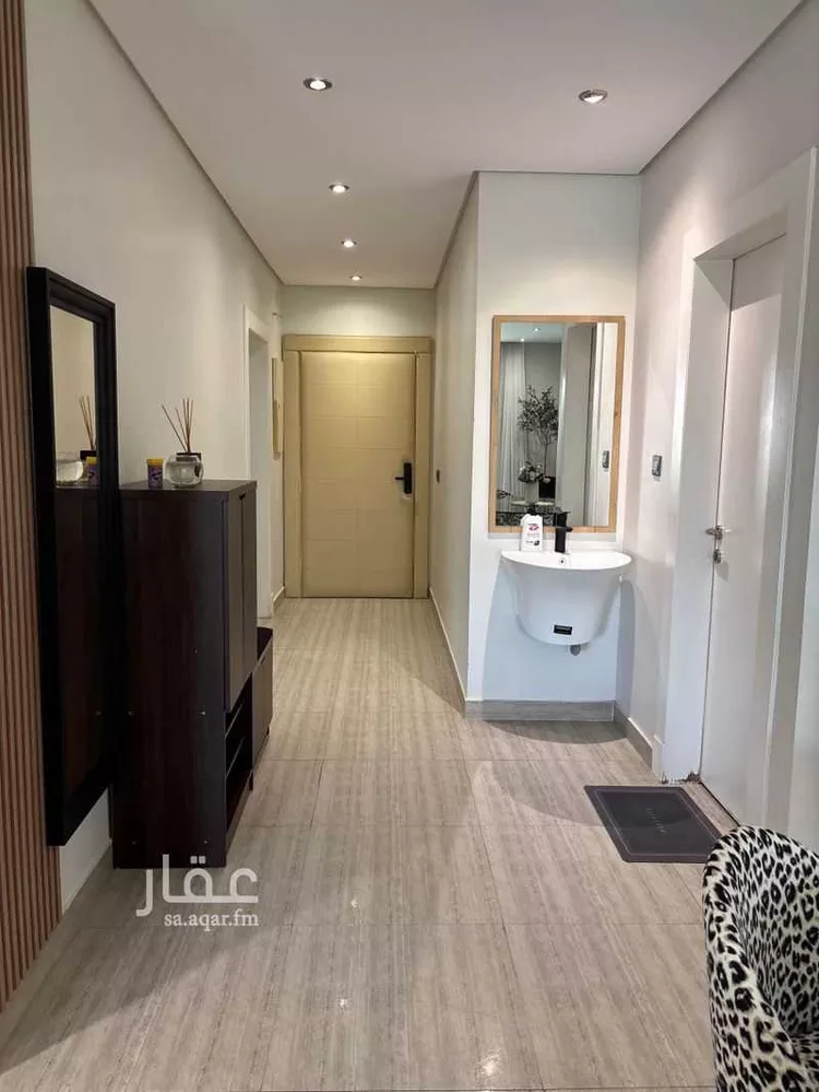 شقة للإيجار في شارع الدهناء, حي الملقا, مدينة الرياض, منطقة الرياض صورة 3